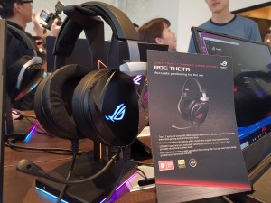 Новая гарнитура ROG Theta Electret Premium