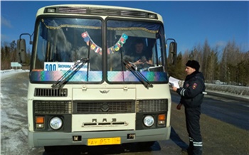 В Богучанском районе ограничили движение рейсовых автобусов из-за гололёда