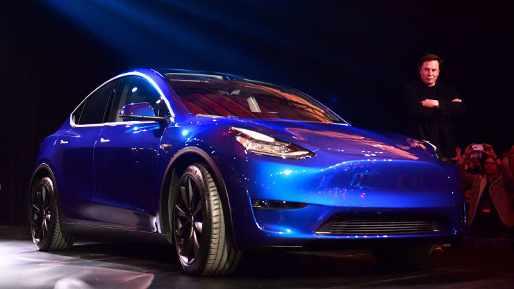 Tesla начала поставки Model Y с опережением графика, несмотря на коронавирус