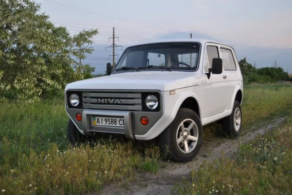 Жаль, на конвейер такая не встанет: Тюнингованная LADA 4x4 «из будущего» понравилась автолюбителям