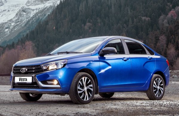 Священная корова российского автопрома: Нужна ли россиянам LADA Vesta?