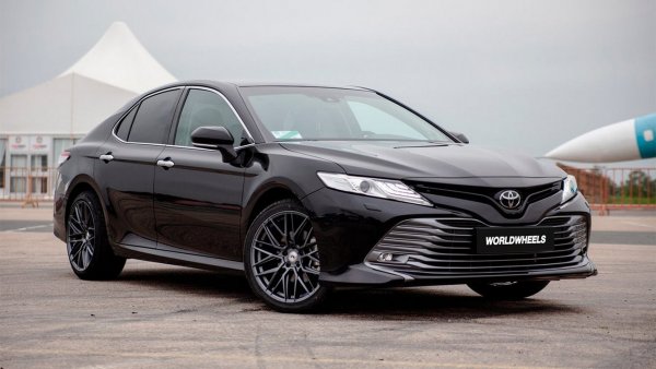 «Тишина в Камри, она вообще возможна?» Как возненавидеть Toyota Camry XV70 и полюбить изоленту – владелец