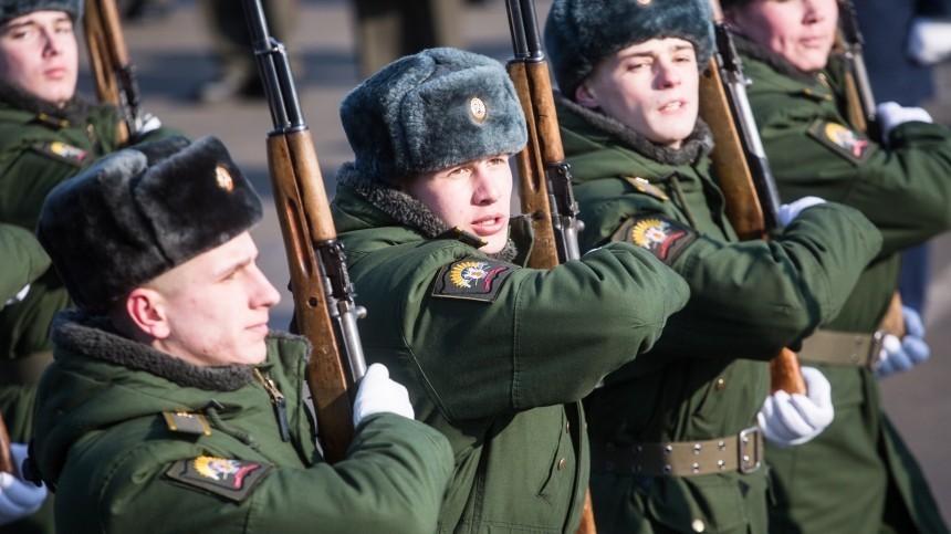 В Смоленской области устроили парад для одного ветерана ВОВ