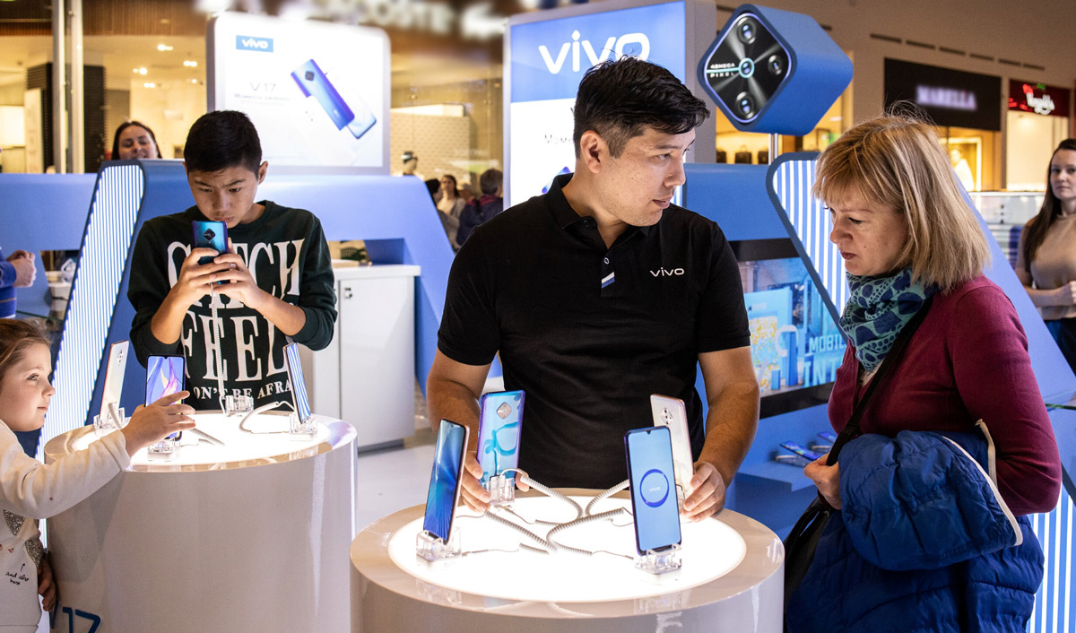 Смартфоны Vivo теперь с российским ПО