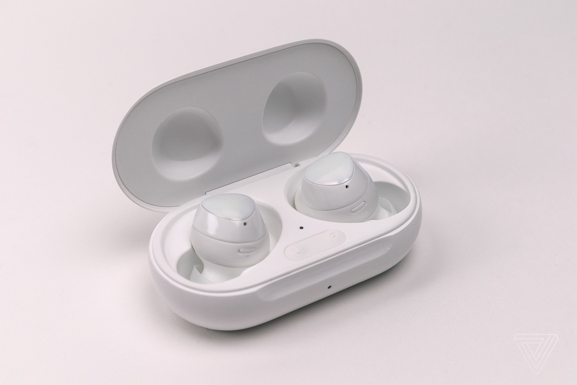 Samsung Galaxy Buds Plus зарядятся за 3 минуты