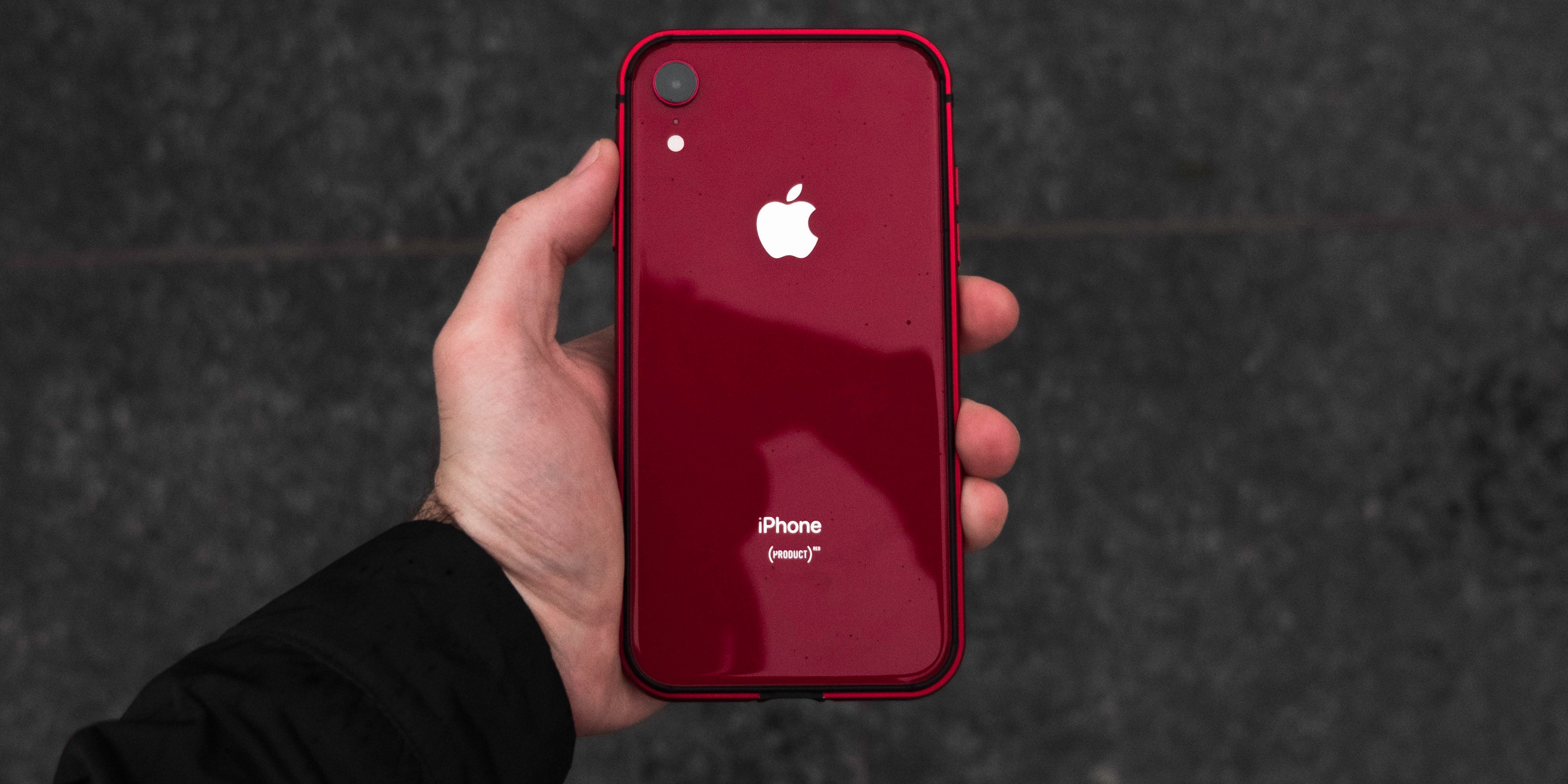 Скидки дня: AirPods, iPhone XR и два смартфона realme