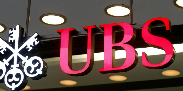 UBS считает привлекательной покупку долларовых ...