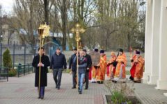 Крестный ход с дореволюционной иконой прошел в Брянске