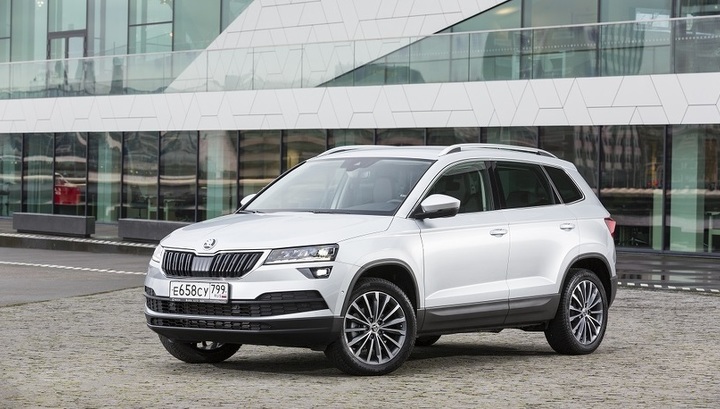 Базовая комплектация Skoda Karoq: старт продаж и российские цены