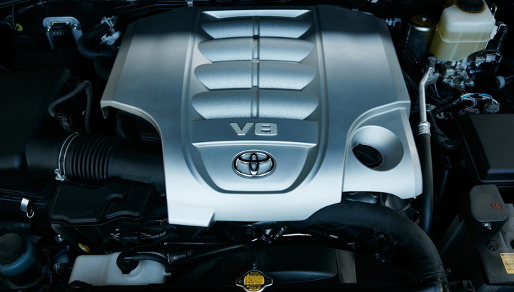 Toyota скоро может отказаться от моторов V8