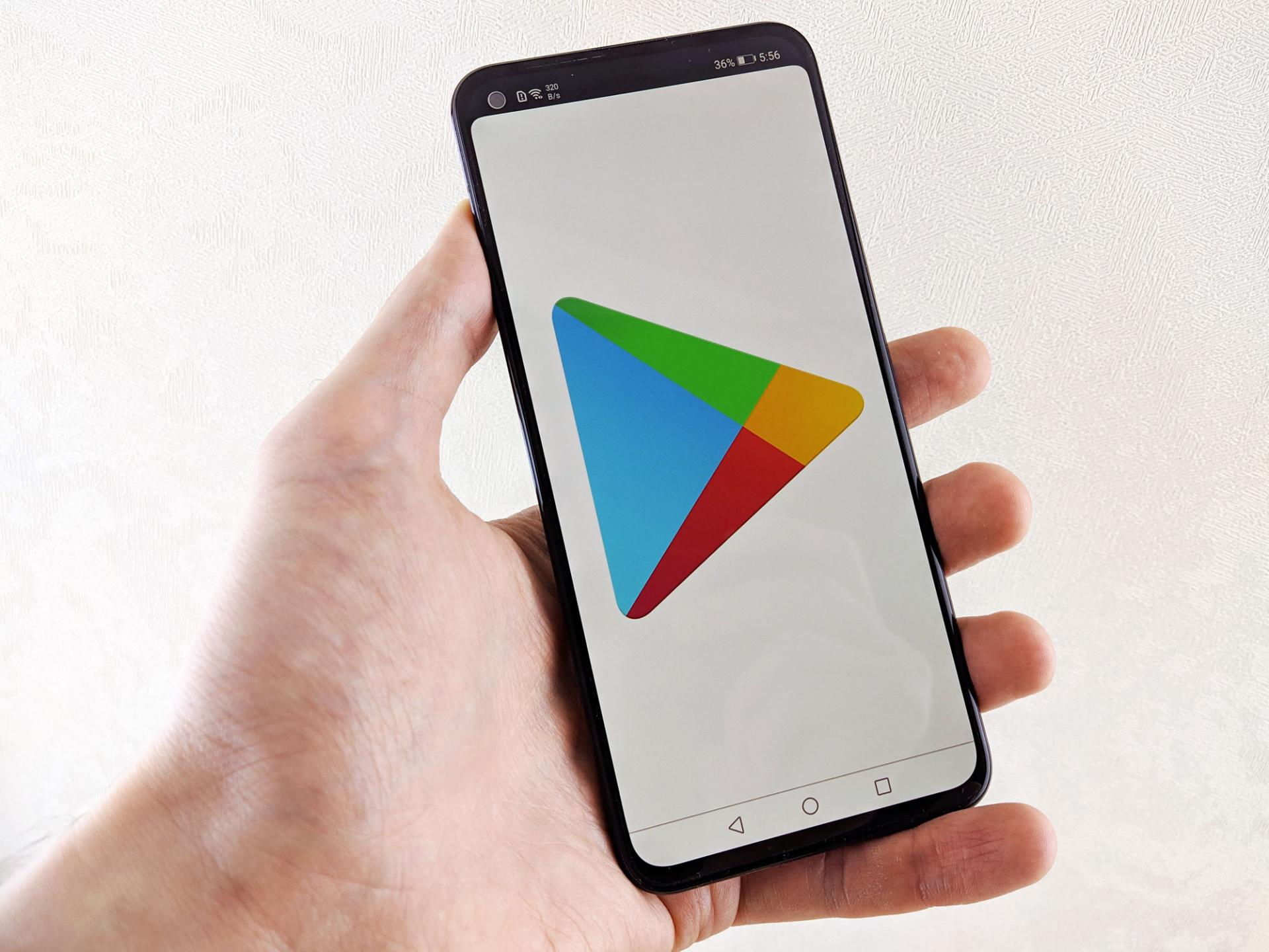 Google Play Store 20.3.12 уже приходит на смартфоны. Рассказываем, как ускорить процесс