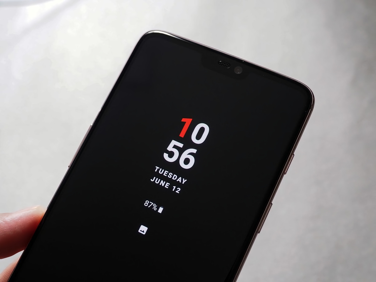 OnePlus добавит функцию Always-On Display в оболочку OxygenOS