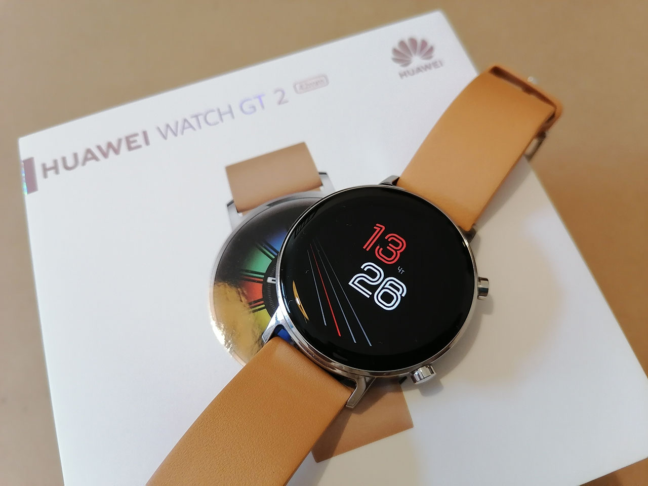 Гений чистой красоты: обзор часов Huawei Watch GT2 Classic 42 мм