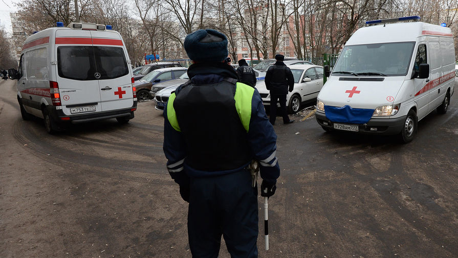 Восемнадцать человек отравились парами хлора в бассейне Татарстана