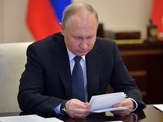 Песков: Отдельного телеобращения Путина сегодня не будет