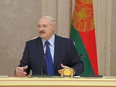 Лукашенко: Почему в год 75-летия Победы газ для Германии стоит $70, а для Белоруссии — $127?