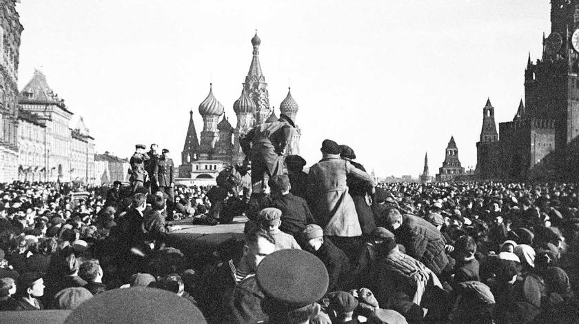 Москва 9 мая 1945 года: опубликована уникальная фотохроника