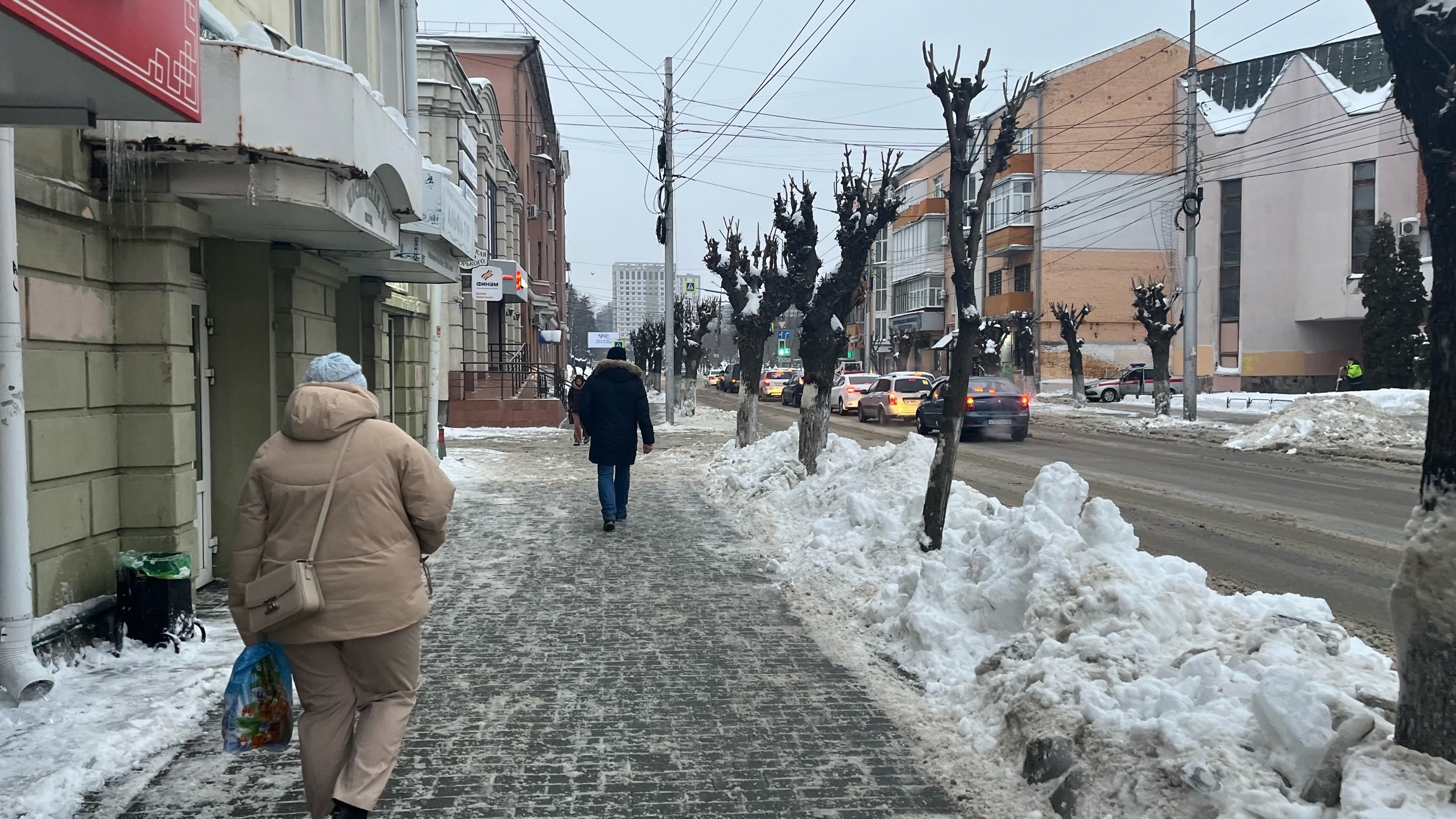 Всем, у кого имеются сбережения в рублях, дали срок до 1 февраля. Потом уже будет поздно