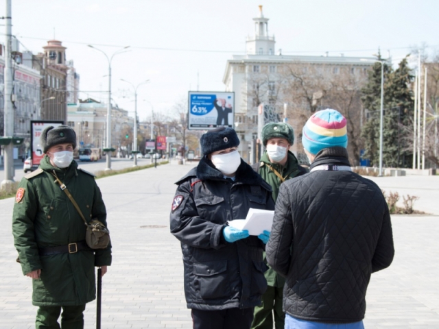 Ростовские власти о гуляющих в парках: люди нас не слышат