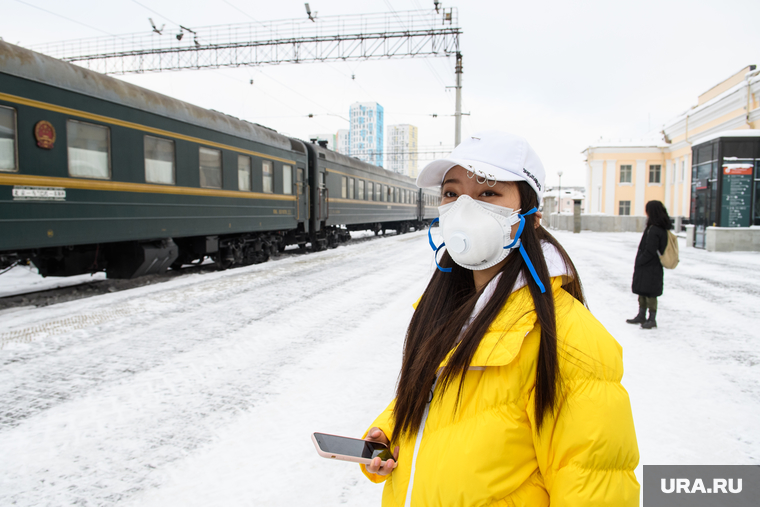 URA.RU выходит в прямой эфир с вирусологом. Обсуждаем, как победить коронавирус