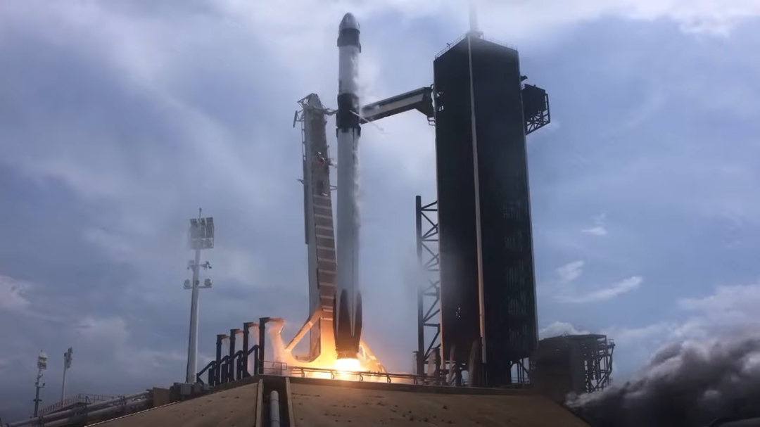 «Батут работает». SpaceX Илона Маска осуществила свой первый пилотируемый запуск в космос