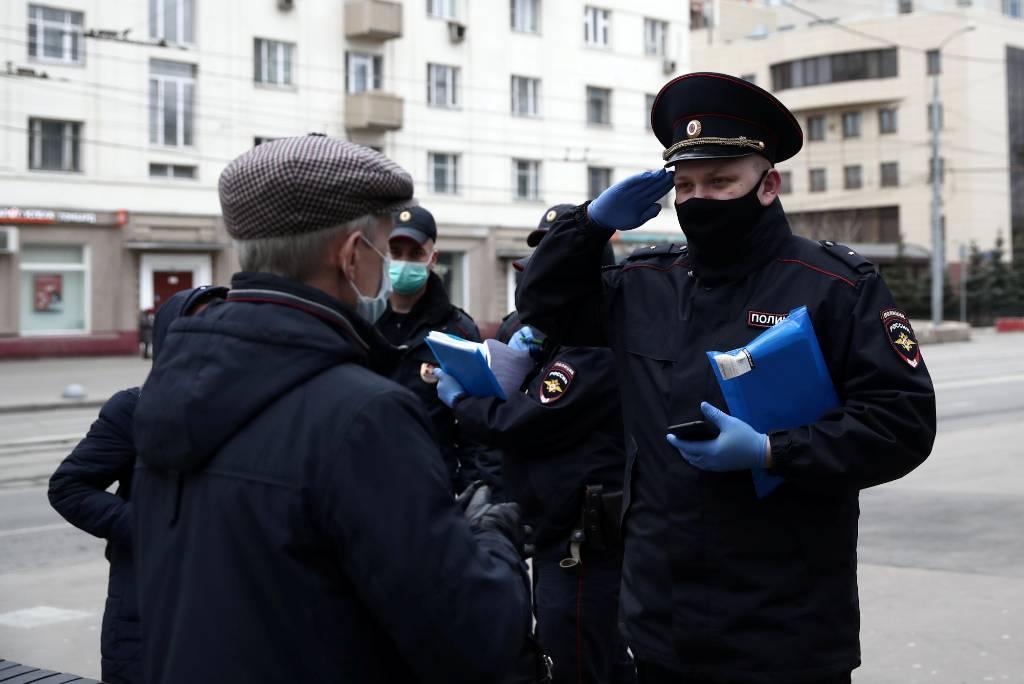 В Москве составили свыше девяти тысяч протоколов за нарушение режима изоляции