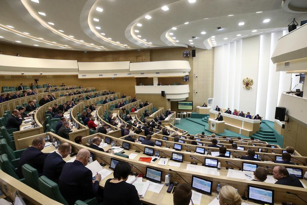 В Совфеде объяснили предложение законодательно закрепить понятие самоизоляции