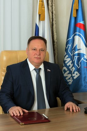 Олег Валенчук: С Днем России!
