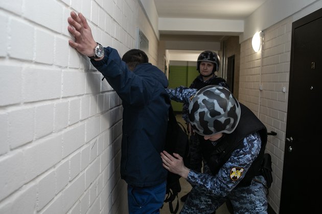 Пьяный дебошир устроил погром в бане в центре Кирова