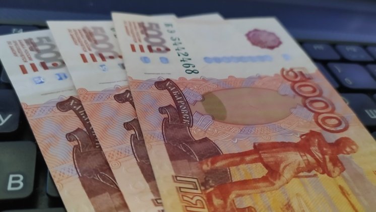Кировчанка перевела мошенникам 1,8 млн рублей ради заработка на бирже